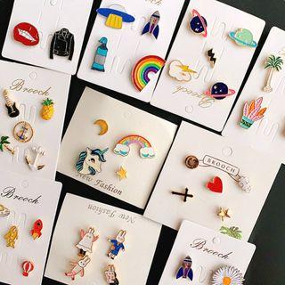 Set: Alloy Cartoon Brooch (assorted Designs)