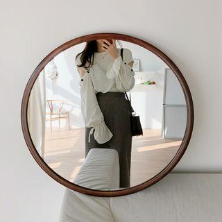 Cutout-sleeve Button-detail Blouse