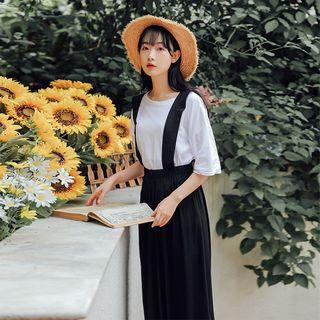 Set: Plain T-shirt + Suspender Dress