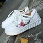 Faux Leather Round Toe Embroidered Low-top Sneakers