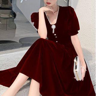 Short-sleeve Velvet Midi A-line Cocktail Dress