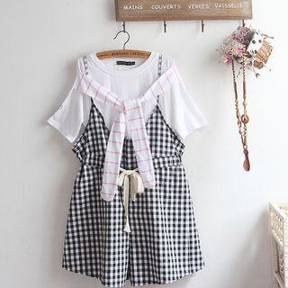 Cat Embroidered Short-sleeve T-shirt / Plaid Jumper Shorts / Set
