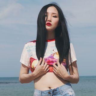 Japanese-style Printed Crop T-shirt
