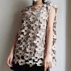 Set: Sleeveless Flower Top + Tank Top