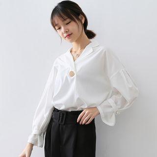 Single-buttoned V-neck Blouse