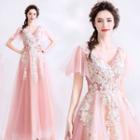 V-neck Lace Wedding Dress