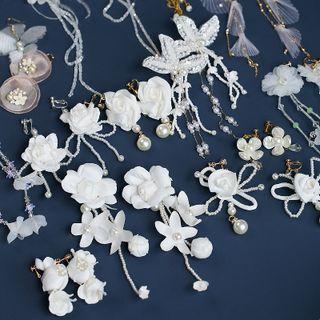 Flower / Butterfly Earring (various Designs)