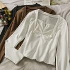 Long-sleeve Square-neck Ruched Cropped T-shirt