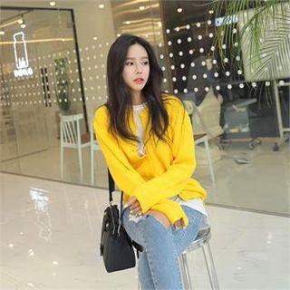 Round-neck Slit-side Cardigan
