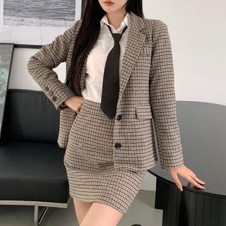 Plaid Blazer / Mini Pencil Skirt / Plain Shirt