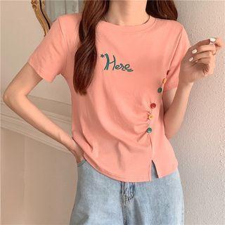 Short-sleeve Embroidered Slit T-shirt