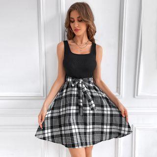 Mock Two-piece Sleeveless Plaid Dress