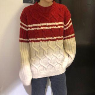 Round-neck Linen Flower Sweater Almond - One Size