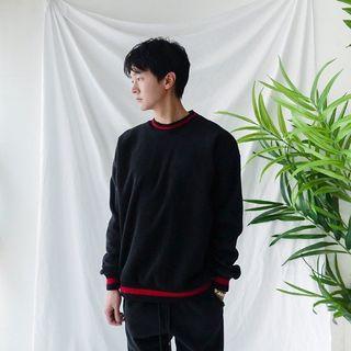 Piped Fleece Sweatshirt