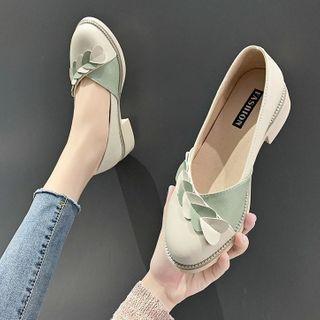 Two-tone Panel Block Heel Pumps