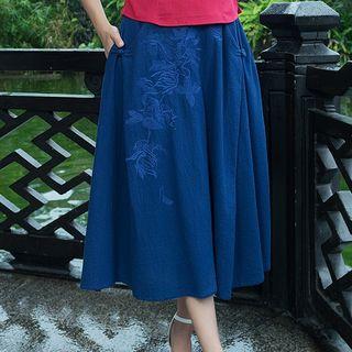 Flower Embroidered Midi Flared Skirt