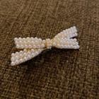 Bow Faux Pearl Hair Clip 1 Pair - Faux Pearl - White & Gold - One Size