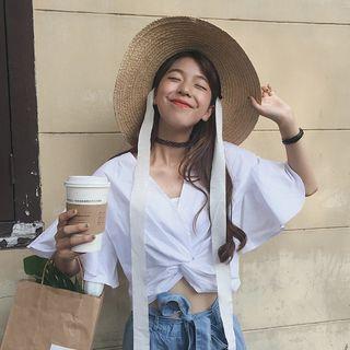 Flounced Short-sleeve Cropped Top