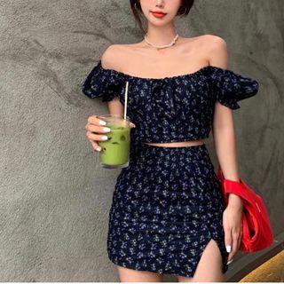 Short-sleeve Floral Print Cropped Top / Mini Skirt
