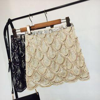 Sequined Scallop-hem Pencil Skirt