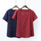 Cross Embroidered Short Sleeve T-shirt