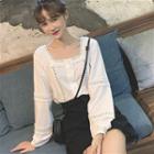 Lace Square-neck Long-sleeve Blouse