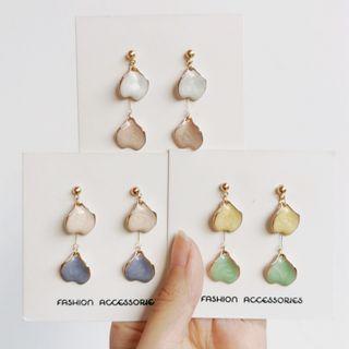 Irregular Glaze Leaf Earring