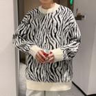 Long-sleeve Zebra-print Sweater