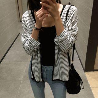 Deep-slit Piped Stripe Cardigan