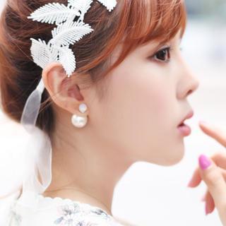 Faux-pearl Clutch Earrings