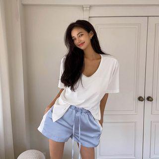 U-neck Padded Textured T-shirt