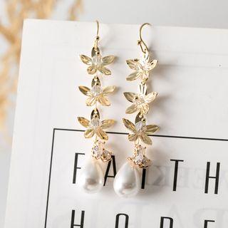 Alloy Flower Faux Pearl Drop Earring 1 Pair - White - One Size