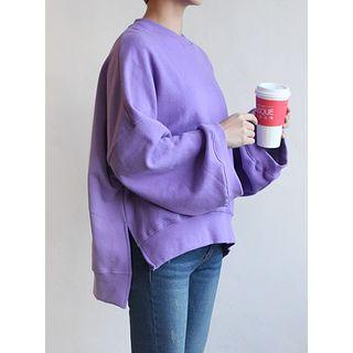 Wide-sleeve Dip-back Pullover