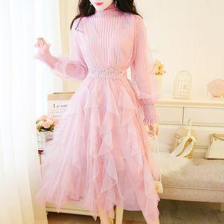 Set: Long-sleeve Knit Dress + Sleeveless Ruffled Dress