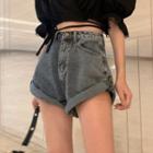 Washed Denim Shorts / Short-sleeve Lace Trim Crop Top