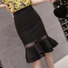 Cut-out Ruffle Hem Straight-fit Skirt