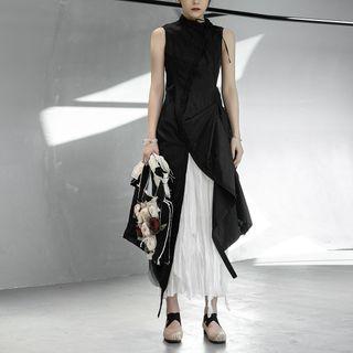 Semi Turtle-neck Sleeveless Plain Dress