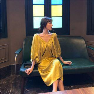 Plain V-neck Puff-sleeve Dress