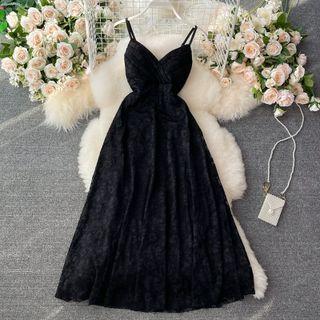 V-neck Spaghetti Strap Lace Dress
