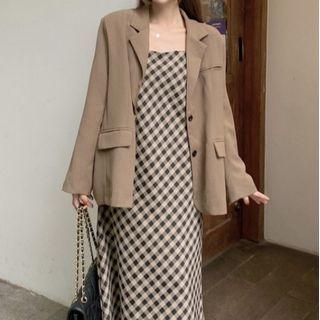 Single-breasted Blazer / Spaghetti Strap Plaid Midi A-line Dress