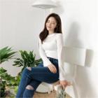 Crew-neck Bell-sleeve Top