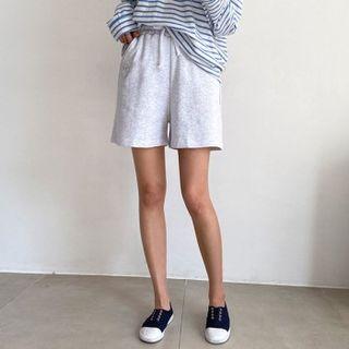 Band-waist Smile Embroidered Shorts