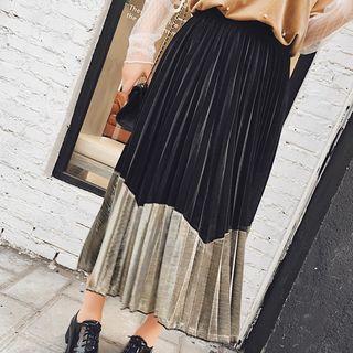 Two-tone Pleated Maxi Skirt