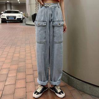 Printed Short-sleeve T-shirt / Straight Fit Jeans