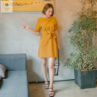 Short-sleeve Tie-waist Mini Dress