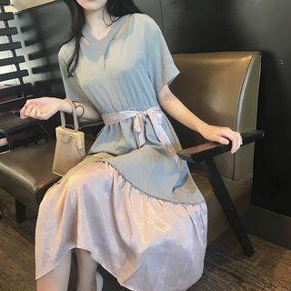 Short-sleeve Panel A-line Midi Dress