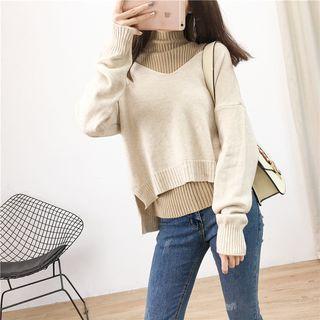 Set: Sleeveless Knit Top + Dip Back V-neck Sweater