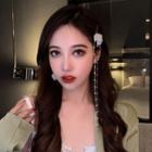 Set: Beaded Ear Stud + Headpiece As Shown In Figure - One Size