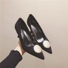 Metal Disc Accent Pointy-toe Pumps