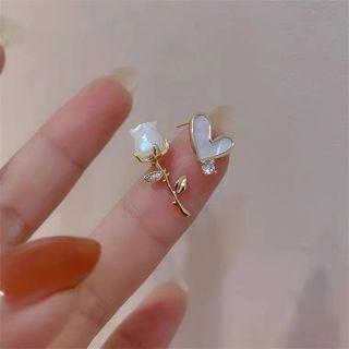 Rose Heart Rhinestone Asymmetrical Alloy Earring 1 Pair - Gold - One Size